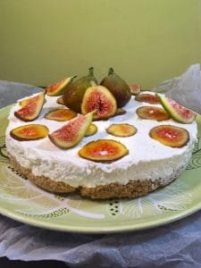 Ciasto orzechowe z mascarpone i figami