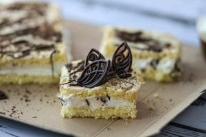 Ciasto ptasie mleczko na biszkopcie