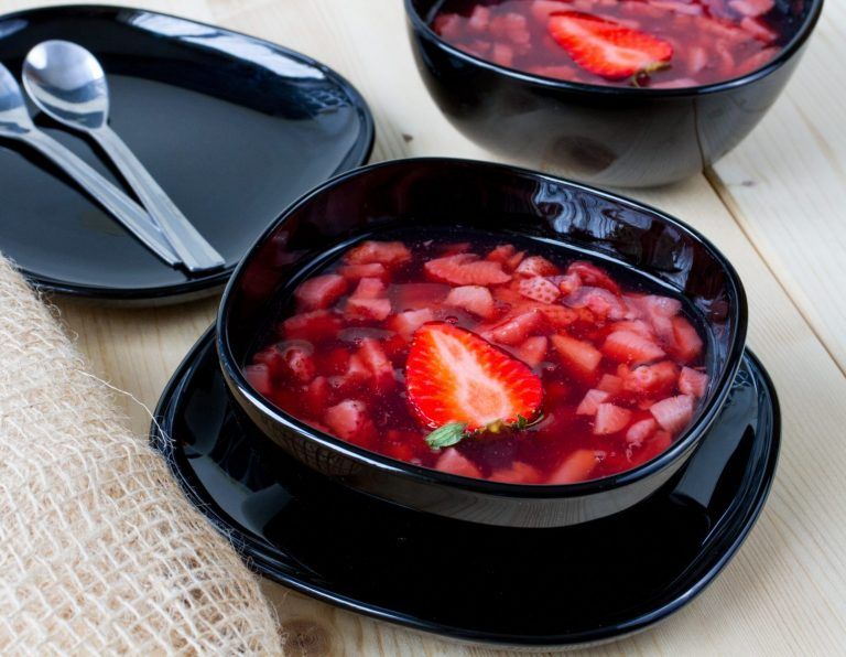 Domowy kisiel truskawkowy