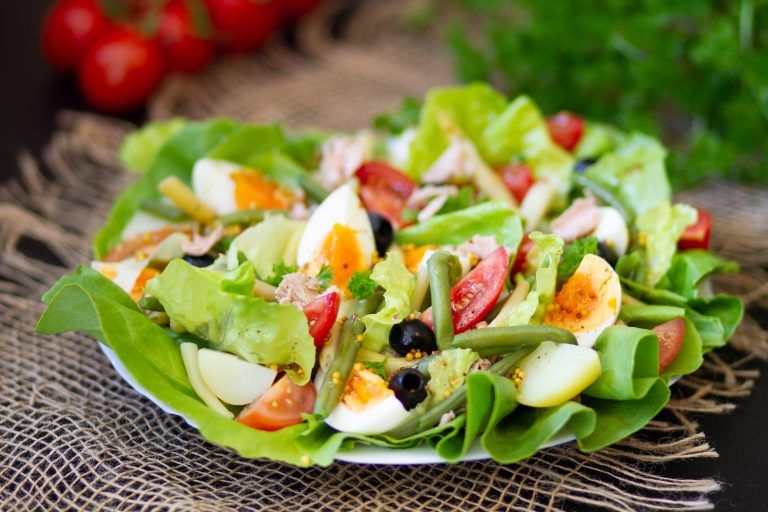 Sałatka z tuńczykiem