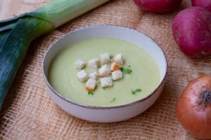 Zupa z pora i ziemniaków