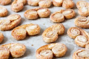 Palmiers z cukrem i cynamonem