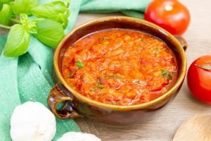 Przepis na sos marinara