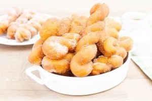 Zakręcone pączki - kkwabaegi przepis