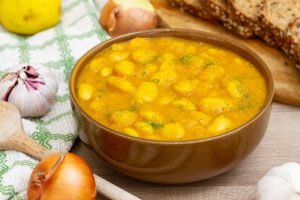 Przepis na fasolkę w sosie curry