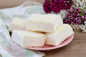Przepis na lody śmietankowe w wafelku